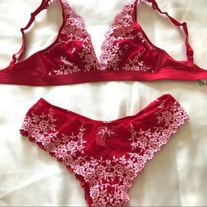 Wacoal bra & pantie set